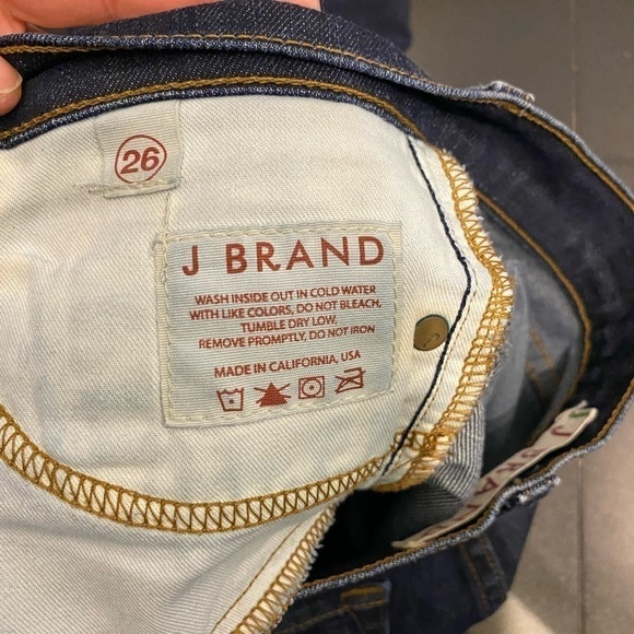 J brand skinny cropped dark jeans in size 26 - Picture 2 of 7